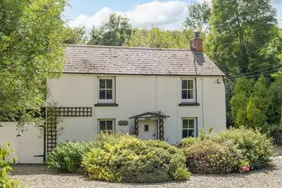 Image de Panteg, Cardigan, pet friendly, character holiday cottage in Cardigan