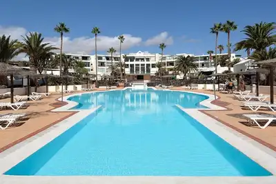 Image de Loft Costa Kenia close to Playa Bastian 9 By Pvl