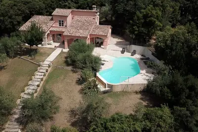 Image de 2 Villas Avec Vue Panoramique, Piscine Chauffee A Debordement, Jaccuzi