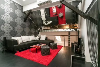 Image de jouer loft bucarest. l'endroit parfait pour des vacances Ă Bucarest