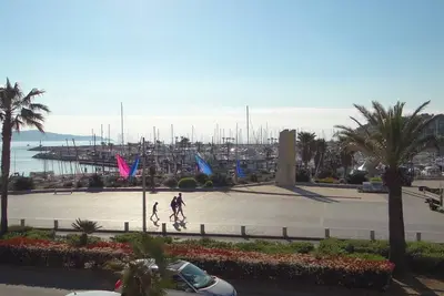 Image de Grand T3 avec terrasse et piscine à Cavalaire-sur-Mer