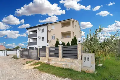 Image de Apartment 1772/20351 (Istria - Pula), 4000m from the beach