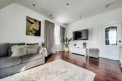 Image de GuestReady - Maison moderne 2br sur le Royal Mile