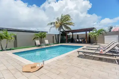 Villa Moderne, Trinitaria