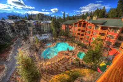 Image de Nouveau 1br Condo Village Lodge 800+ avis, 60 \"Smart Hdtv, Privat. . .