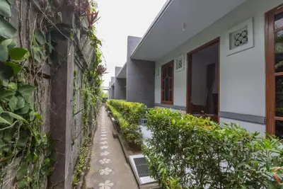 Image de (Std) Chambre pratique dans un quartier calme de Canggu, emplacement branché et stratégique