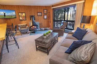 Image de Foyer au bois Peak 8 D25, sur la route de la navette