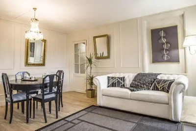 Image de Bel apt rénové en bord de Garonne