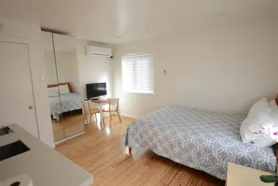 Image de Nouveau! Studio haut de gamme avec salle de bain + cuisine. Stanford, Faceb00k, G00gle, Amaz0n