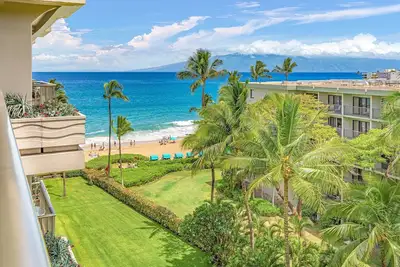 Image de Maui Resort Rentals: The Whaler 720 - Luxueux 7e étage 1br avec vue magnifique sur l'océan et les montagnes de West Maui!