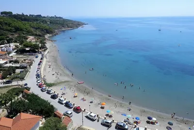 Image de Maison de vacances avec vue panoramique, balcon, wifi, indépendant, à 250m de la mer