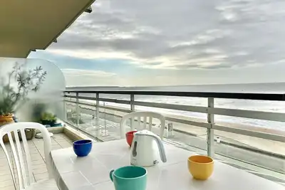 Image de Appartement spacieux avec terrasse face mer - 2 pièces, 4 couchages à La Baule