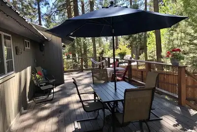 Image de Cabine de ferme moderne récemment rénovée près de la plage / restaurants / randonnée / ski