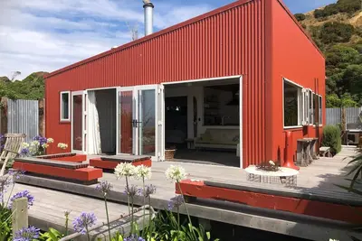 Maison rouge, Mangamaunu