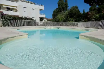 Image de Confortable appartement pour 4 personnes avec Wifi, piscine, climatisation, Tv et terrasse