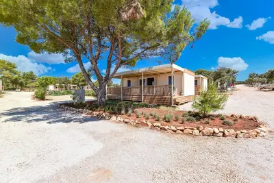 Image de Mobil-homes 3 chambres Premium au Camping Ugljan Resort