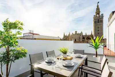 Image de Outstanding 2 bedrooms penthouse with private terrace near the Cathedral. Mateos Gago V