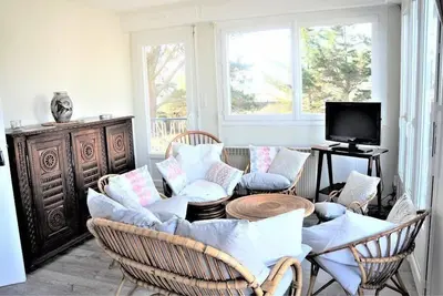 Image de Maison 5 pièces 6 à 7 personnes à 5 min à pied de la plage - WIfi