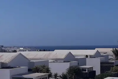 Image de Super villa près de la mer piscine chauffée wifi et télévision britannique complète