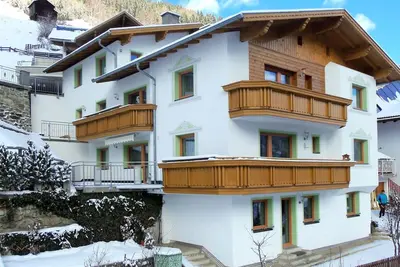 Image de Bel appartement pour 11 personnes avec Wifi, Tv, patio et parking