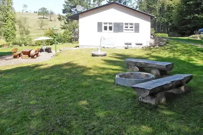 Image de Maison de vacances privée avec Wifi, Tv, patio, animaux admis, vue panoramique, parking
