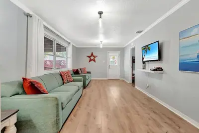 Image de Brave Oasis - 16 couchages ★ Duplex attenant ★ Bbq ★ Foyer ★ Chien amical