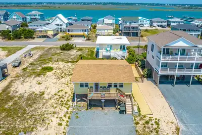Image de Prise du jour: Ocean view 3 Br, 2ba, Sleeps 6. Chien amical. Super endroit!