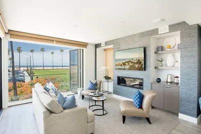 Image de Luxury Oceanfront Living-Incredible 360 views