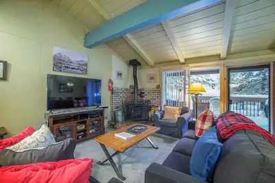 Image de # 469 Condo confortable Mammoth