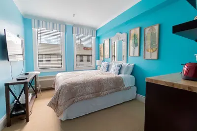Image de 🏝Palm Beach Island Condo-Hotel Room•Walk to Beach•🏖