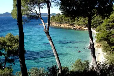 Image de Studio Bord De Mer parking privatif résidence calme proche de tout commerce