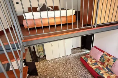 Image de Caractéristique appartement pour 6 personnes avec une vue / c et le canal, idéal pour les familles