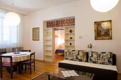 Image de Vita Tour As \/ Spacieuse App 1br au centre avec climatisation et WiFi gratuits