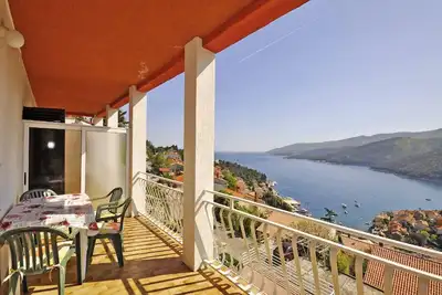 Apartment Paliska A1 with balcony