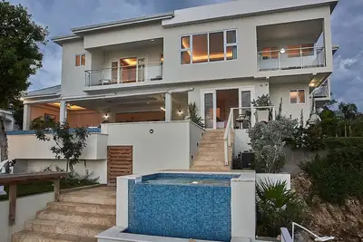 Petite Paradise - Villa de luxe 4 chambres avec plage privée