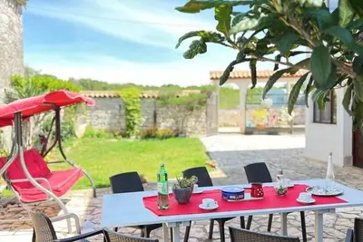 Image de Apartment for 5 people in Murage Barbariga