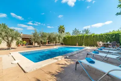 Image de Belle maison de vacances privée avec climatisation, piscine privée, Wifi, Tv, patio, parking