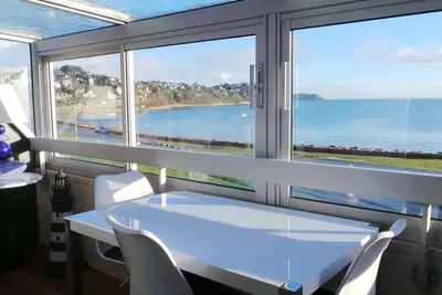 Image de Appartement rénové 3* avec vue mer, à 50m plage, Perros-Guirec