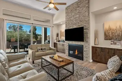 Image de Maison neuve spacieuse et luxueuse. Proche de toutes commodités.