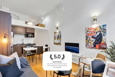 Image de Liv Mtl* 55% Off * Main 302 Rare 1br + Mezzanine | Relaxed Getaway + Spacious + Office + Pets Stay Free!