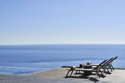 Image de Sentir le bleu infini!