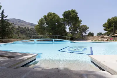 Image de Gran Voramar Cala. 200 m2 pool and 6 bedrooms