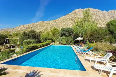 Boquer Petit ( Piedra ). Surrounded by nature, but close to Pto. Pollensa