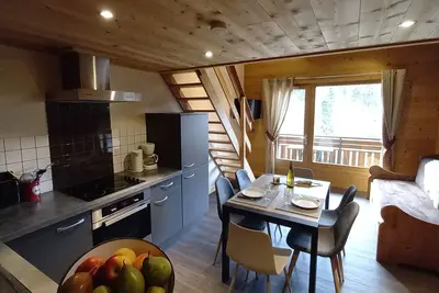 Image de Appart. cosy 5 pers. proche pistes et navette, balcon sud
