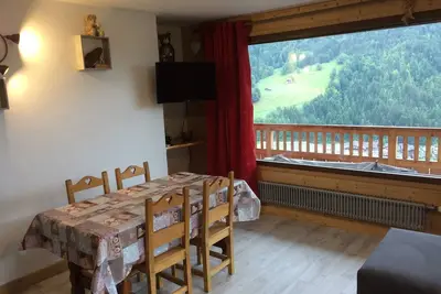 Image de Appartement charmant pour 4 pers. au Grand Bornand avec balcon ensoleillé, animaux admis