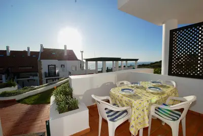 Image de Orange - Appartement au rez de chaussée avec vue mer dans resort avec 3 piscines