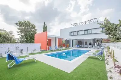 Image de Villa Callie, luxe et nouvelle villa 3bdr Protaras avec piscine, près de la plage