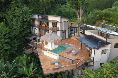 Nouvelle villa avec vue panoramique sur Santa Teresa