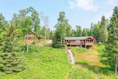 Image de Serenity on Superior - Deux maisons incroyables sur la rive nord du lac Supérieur