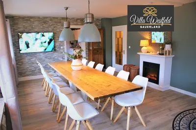 Image de Villa Westfeld: centrale dans le magnifique Sauerland - près de Winterberg-avec jacuzzi! !